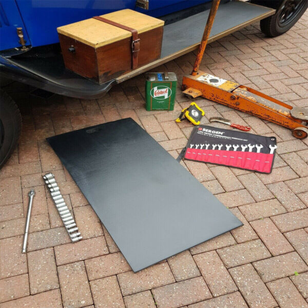 Mechanics Work Mat. Lite Weight 500mm X 32mm Thick. Waterproof  Thermal. - Image 8